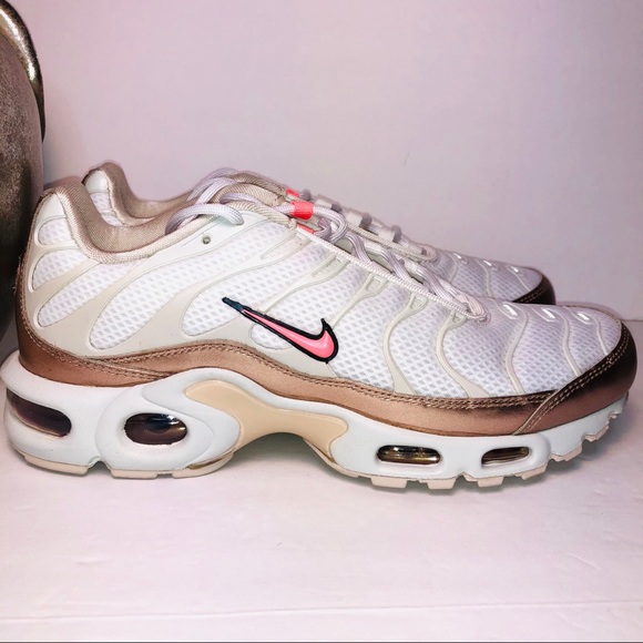 Nike Air Max Plus Light Orewood Brown - Picture 3 of 6